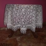 Okrągły obrus gipiurowy