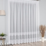 Firany z haftem pasowym