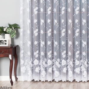 Delikatne firany żakardowe z wzorem 3D