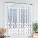 Firanki w rosnące w górę kwiatuszki