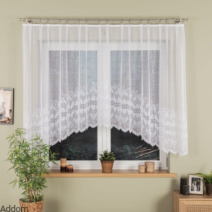 Firany żakardowe z wystającym wzorem