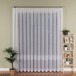 Żakard o wyglądzie szlachetnych firan haftowanych