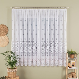 Firanki żakardowe w ażurowe pasy