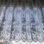 Firany w róże stylizowane na haft