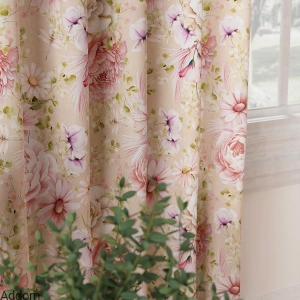 Kolorowy materiał na zasłony w kwiaty