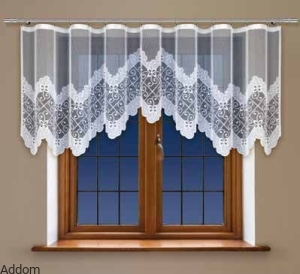 Rustykalne firanki na taśmie