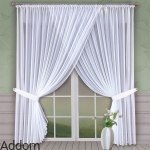 Firany upinane na boki