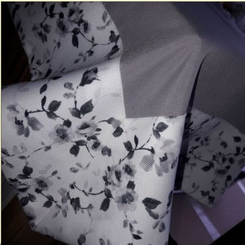 z kontrastującym obszyciem.jpg