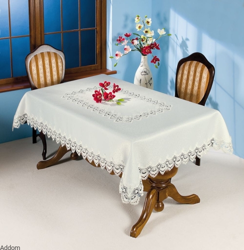 stylowe obrusy z gipiurą.jpg