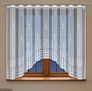 Eleganckie firany gotowe z taśmą