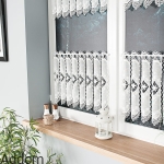 Krótkie firanki z haftem i gipiurą