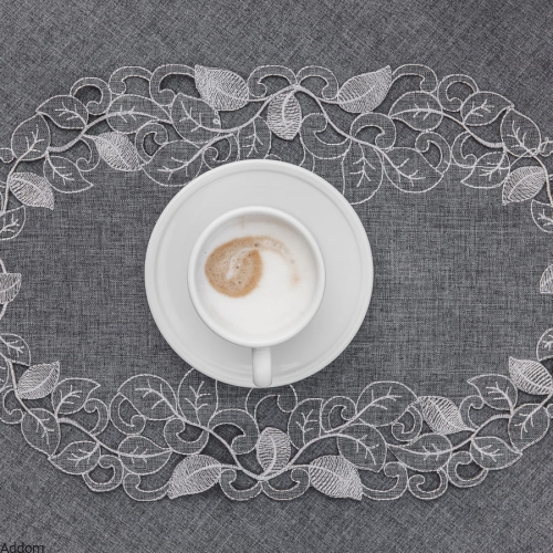 serwetki z haftem richelieu.jpeg