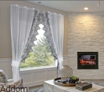 Firany upinane na boki z popielatym wykończeniem