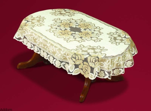 złote obrusy owalne w róże.jpg