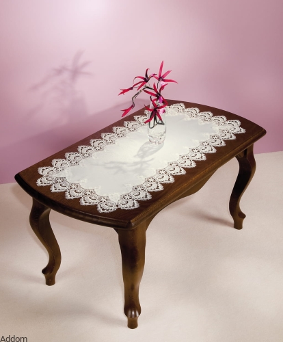 stylowy bieżnik z gipiurą.jpeg